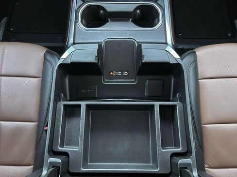 Used 2024 Chevrolet Silverado 3500 High Country w/ High Country Premium Package image 26