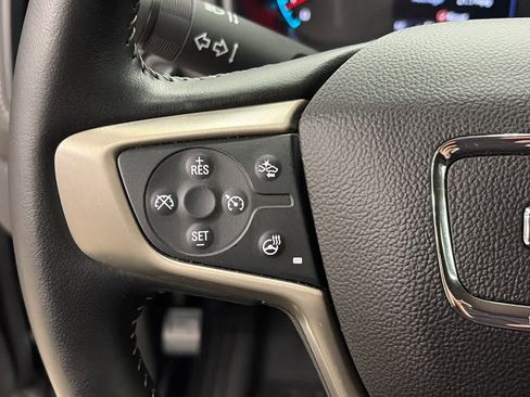 Certified 2021 GMC Canyon Denali image 11