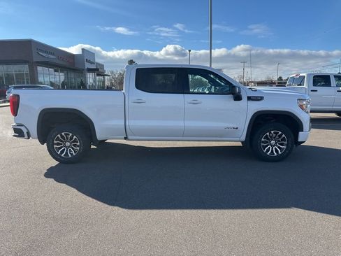 Used 2020 GMC Sierra 1500 AT4 image 2