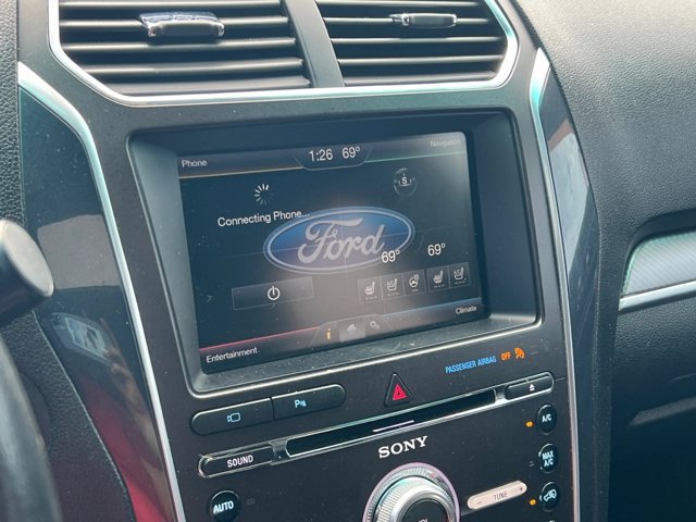 Used 2016 Ford Explorer Sport w/ Equipment Group 401A AWD/4WD image 14