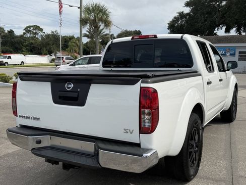 Used 2019 Nissan Frontier SV RWD image 8
