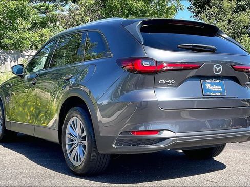 Used 2024 MAZDA CX-90 Plug-In Hybrid w/ Preferred AWD/4WD image 11
