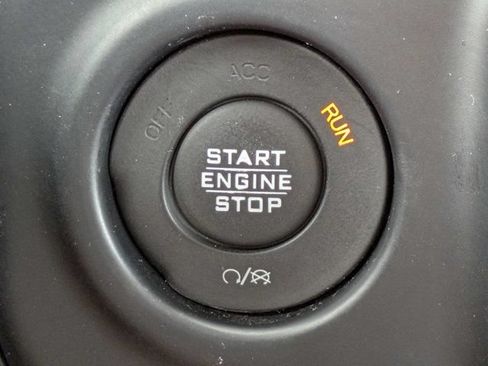 Used 2019 Jeep Wrangler Unlimited Rubicon AWD/4WD image 30