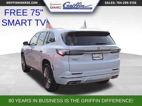 New 2027 Buick Enclave Avenir w/ LPO, Illumination Package FWD image 2