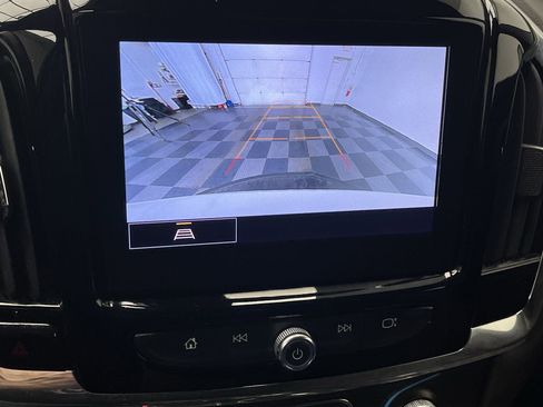 Certified 2023 Chevrolet Traverse LT image 5