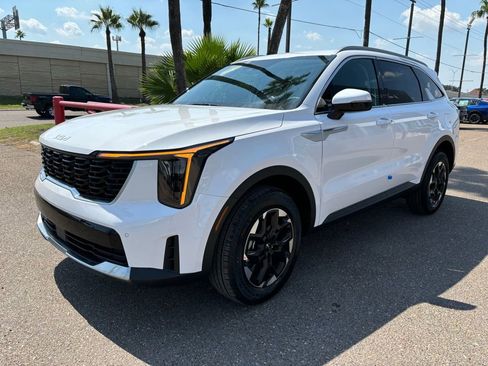 New 2025 Kia Sorento S AWD/4WD image 3