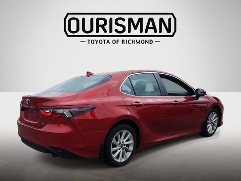 Certified 2023 Toyota Camry LE w/ Convenience Package FWD image 7