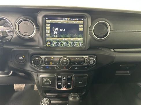 Used 2023 Jeep Wrangler Unlimited Sahara w/ Cold Weather Group image 21