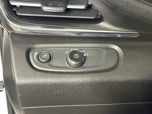 Used 2024 Buick Envista Preferred w/ Convenience I Package image 19