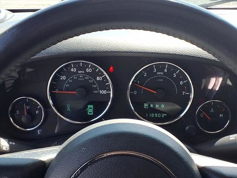 Used 2018 Jeep Wrangler Unlimited Sport S AWD/4WD image 13