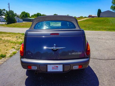 Used 2005 Chrysler PT Cruiser GT FWD image 4