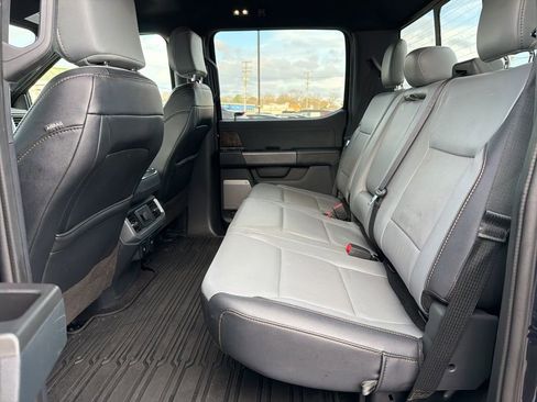 Used 2022 Ford F150 Lightning Lariat image 24