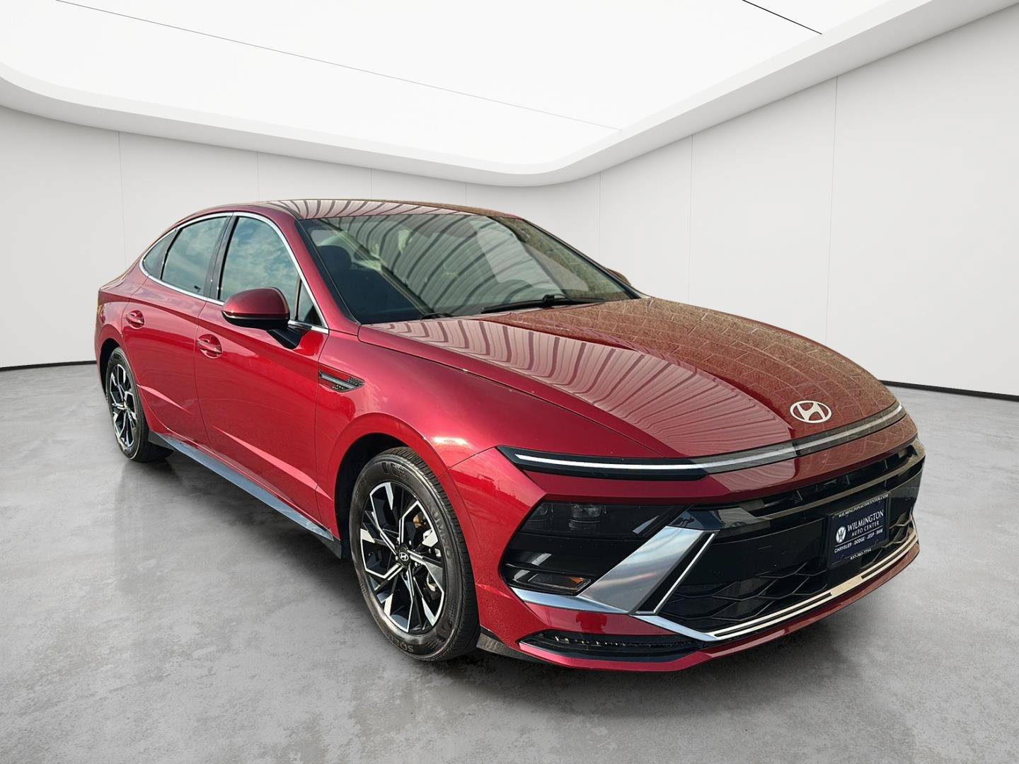 Used 2025 Hyundai Sonata SEL FWD image 3