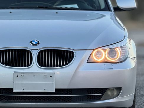 Used 2008 BMW 528i Sedan image 12