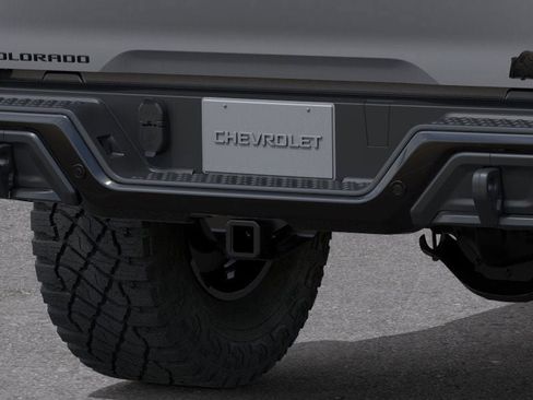 New 2025 Chevrolet Colorado ZR2 w/ ZR2 Bison Edition image 14