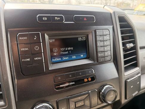 Used 2019 Ford F550 4x4 Regular Cab Super Duty image 16