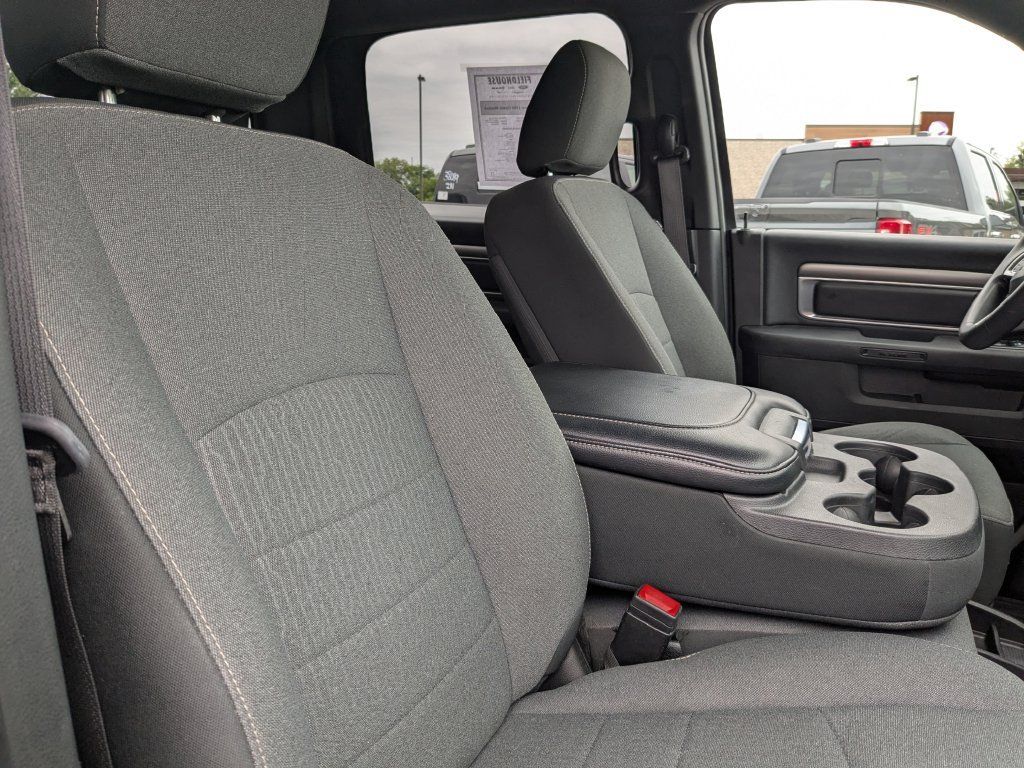 Used 2021 RAM 1500 Warlock AWD/4WD image 15
