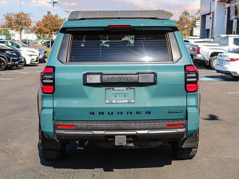 Used 2025 Toyota 4Runner TRD Off-Road Premium AWD/4WD image 31
