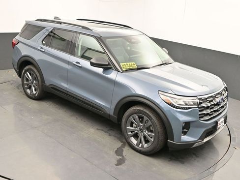 New 2026 Ford Explorer Active AWD/4WD image 38