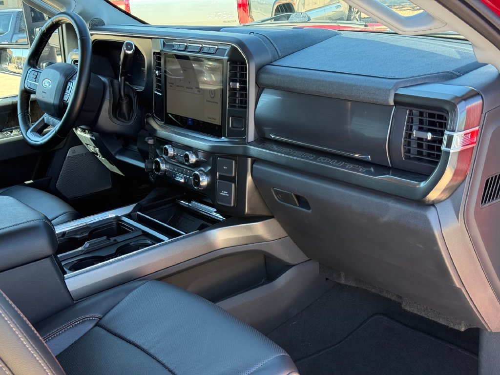 Used 2023 Ford F250 Lariat w/ Tremor Off-Road Package AWD/4WD image 23