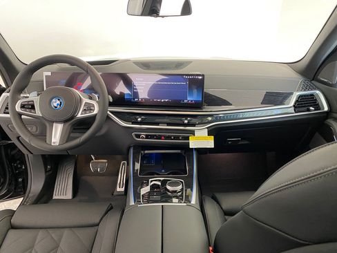 New 2026 BMW X5 xDrive50e w/ M Sport Package image 16