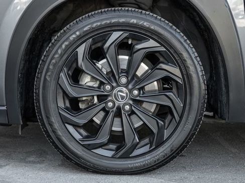 Used 2022 Lexus UX 200 image 13