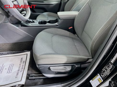 Used 2025 Kia K4 FWD image 27