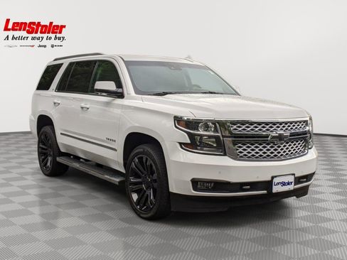 Used 2019 Chevrolet Tahoe LT w/ LT Signature Package AWD/4WD image 6