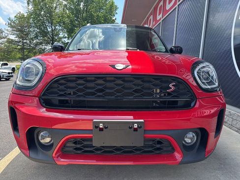 Used 2024 MINI Cooper Countryman S w/ Premium Package FWD image 8