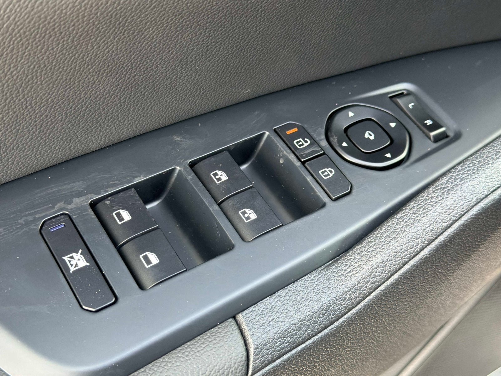 New 2027 Kia Sportage SX FWD image 15