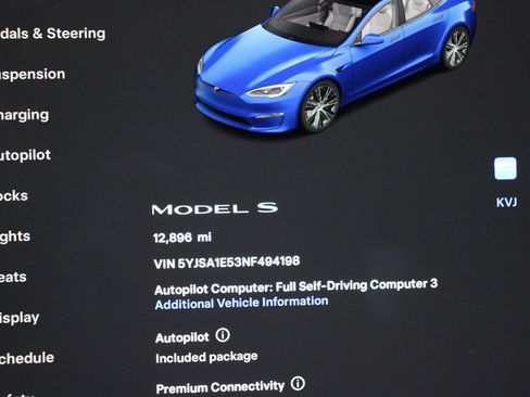 Used 2022 Tesla Model S AWD image 59