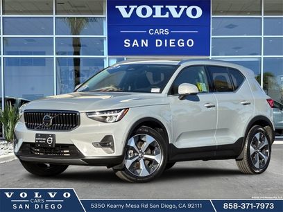 Certified 2025 Volvo XC40 B5 Plus