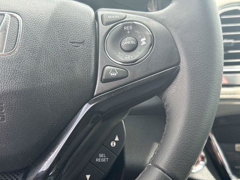 Certified 2019 Honda HR-V EX-L image 27