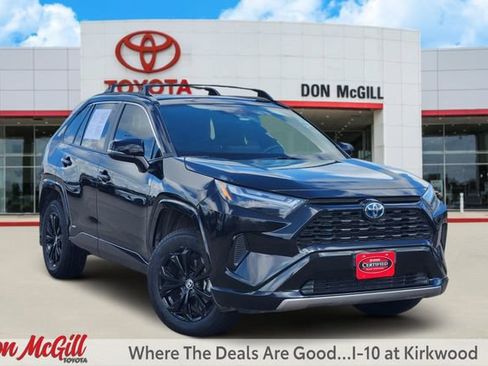Used 2023 Toyota RAV4 SE w/ Convenience Package AWD/4WD image 1