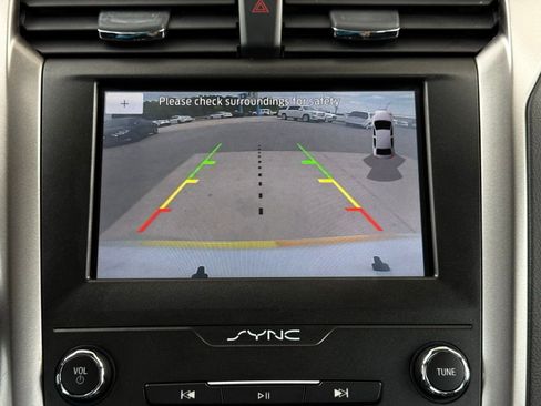 Used 2020 Ford Fusion SE image 36