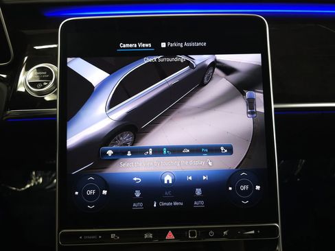 Used 2023 Mercedes-Benz S 580 4MATIC Sedan w/ AMG Line image 22