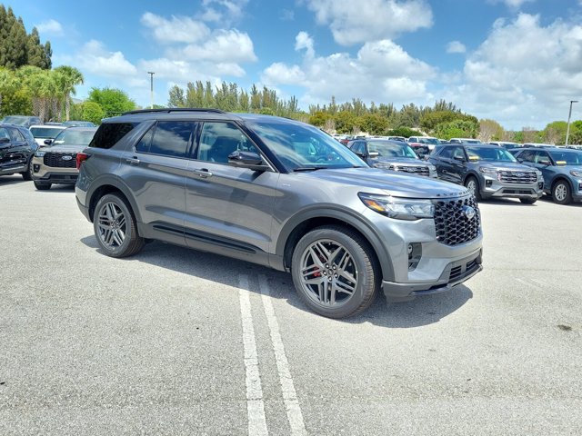 New 2026 Ford Explorer ST-Line w/ ST-Line Street Pack RWD image 33