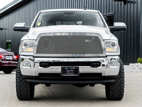 Used 2018 RAM 3500 Laramie w/ Cold Weather Group AWD/4WD image 4