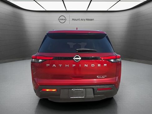Certified 2024 Nissan Pathfinder SV AWD/4WD image 5