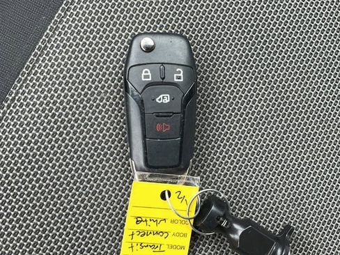 Used 2023 Ford Transit Connect XL image 26