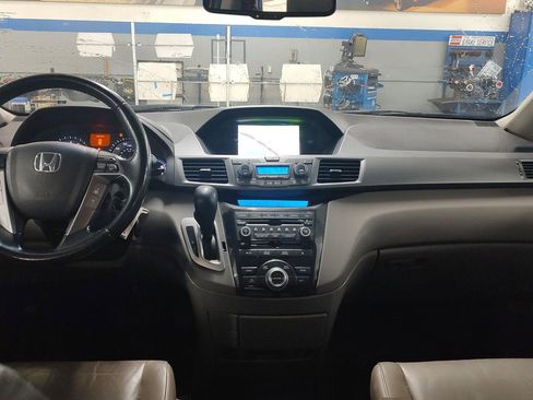 Used 2012 Honda Odyssey Touring Elite image 23