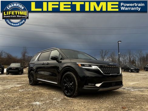 Used 2024 Kia Carnival SX image 5