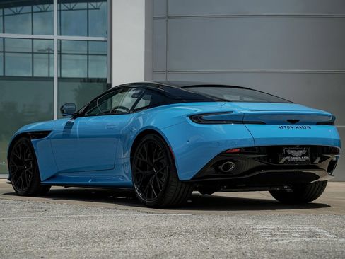New 2025 Aston Martin DB12 Coupe image 2