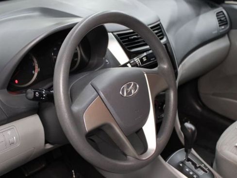 Used 2016 Hyundai Accent SE image 10