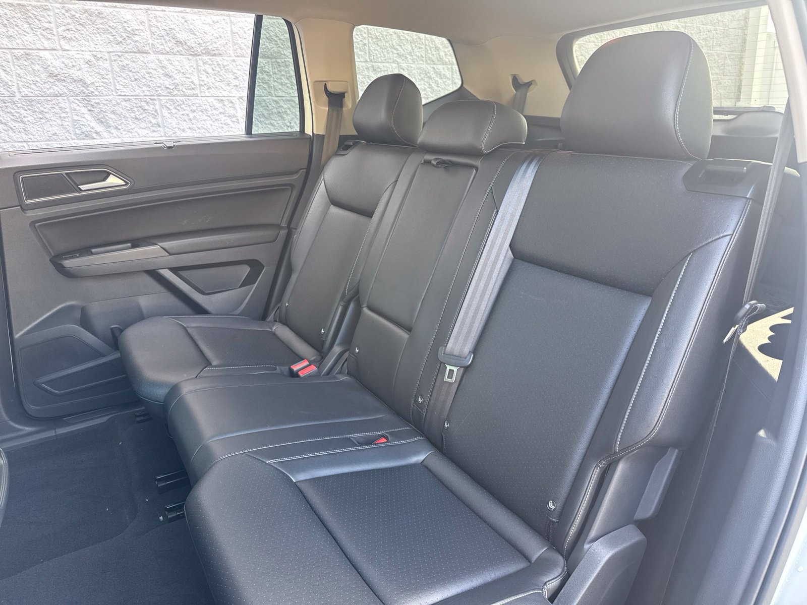 Used 2019 Volkswagen Atlas SEL FWD image 27
