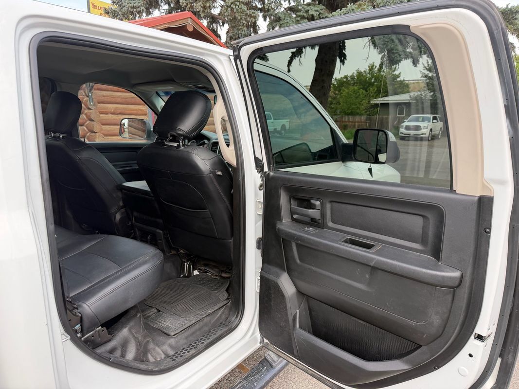Used 2018 RAM 2500 Tradesman w/ Popular Equipment Group AWD/4WD image 27