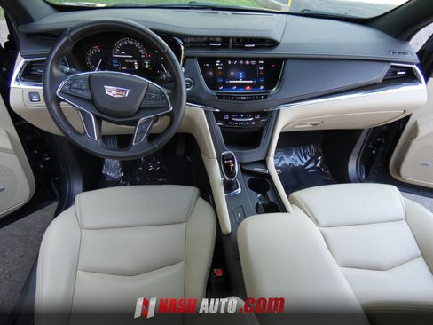 Used 2019 Cadillac XT5 FWD image 22