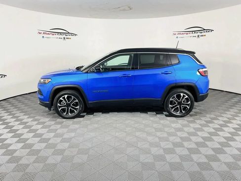 Used 2023 Jeep Compass Limited AWD/4WD image 5
