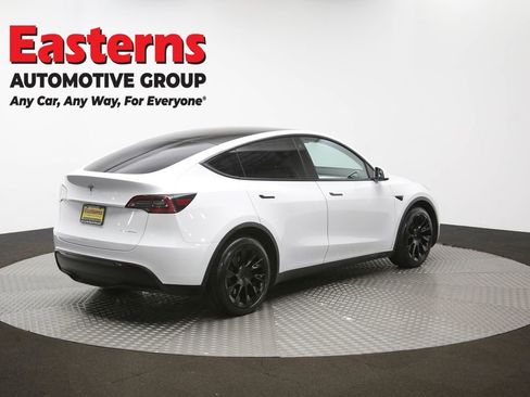 Used 2021 Tesla Model Y Long Range image 38