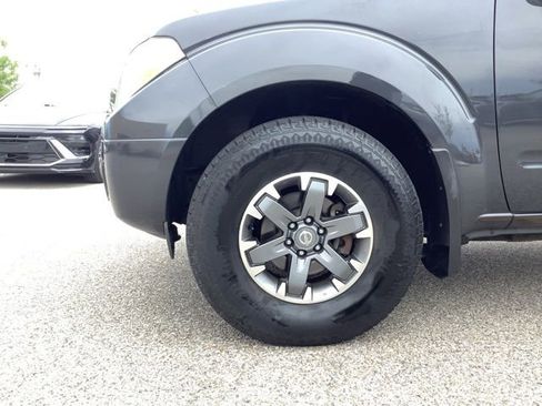 Used 2014 Nissan Frontier PRO-4X w/ Pro-4x Luxury Package AWD/4WD image 41